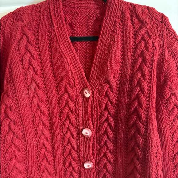 Vintage hand knit Red Cable Knit Women's Sweater med/large - Picture 5 of 6
